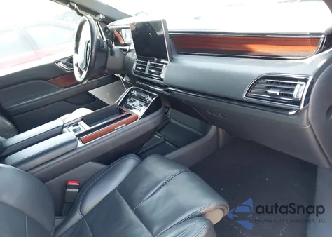 2023 Lincoln Navigator Reserve z USA, uszkodzony, nr VIN 5LMJJ2LG4PEL01818